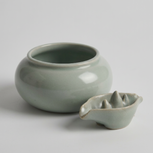 Celadon Water Bowl Set